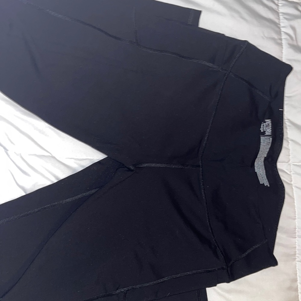 VS sport leggings!
